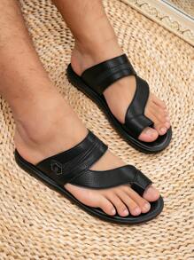 Men's Black Arabic-Style Comfortable Flip Flops - Black - View 2