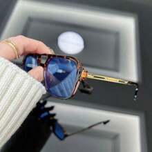 1 pièce Lunettes de mode carrées métalliques à motif léopard bleu pour femme, convenant pour le port quotidien, les ombres, les tenues de tous les jours, la plage, les fêtes, les festivals de musique pour les vacances d'été à la plage, les activités de plein air et les voyages