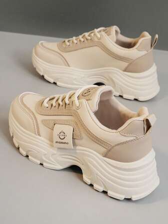 1 Pair Women's Casual Sport Chunky Shoes, Round Toe Lace-Up Outdoor Spring/Summer Leather Platform Sneakers