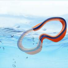 1 副防雾、防水、高清大框硅胶游泳镜