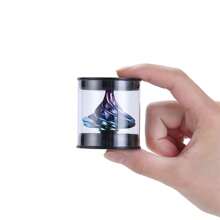 1 gyroscope coloré entraîné par le vent, artéfact de décompression. Il suffit de le souffler pour le faire tourner. Les deux extrémités du gyroscope peuvent tourner. Facile à utiliser. Multiples couleurs au choix. Couleurs vives. Amusant et facile à utiliser. Artéfact de décompression. Très adapté pour offrir en cadeau à des amis.