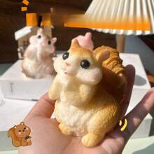 大型逼真松鼠挤压减压玩具，可爱植绒仓鼠挤压放松玩具，装饰性复活节礼物 - 彩色 - 查看 5