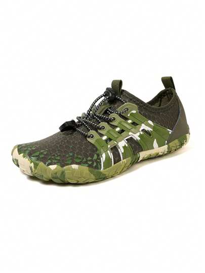 1 par de zapatos acuáticos para hombre de camuflaje de secado rápido y malla, aptos para nadar, surf, buceo y deportes acuáticos, con suela de goma antideslizante de cinco dedos, para excursionismo al aire libre