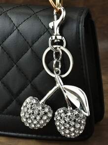 1pc Realistic Cherry Fruit Keychain, Bag & Car Pendant, Crystal Decor, Metal Backpack Hanging Keyring, Fashion Accessory Party Gift Toy, Wallet, Schoolbag, Backpack, Casual Bag Decoration, Lifelike & Cute, Ideal Gift For Ladies Or Friends