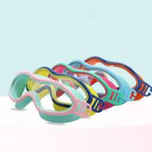 1 副防雾、防水、高清大框硅胶游泳镜