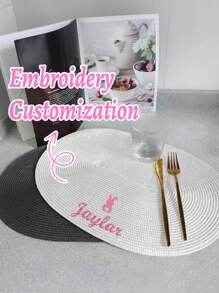 1pc Embroidered Custom Placemat, Non-Slip Heat Insulation Solid Color Woven Oval Placemat, Embroidered Western-Style Placemat, Custom Embroidery Craft, Rabbit Embroidery, Can Embroider Names And Blessings, Suitable For Family Dining And Weddings, Festivals, Gatherings, Multi-Occasion, Washable, Heat Insulation, Anti-Slip Tablemat, Easter Decoration, Happy Easter Party Decoration
