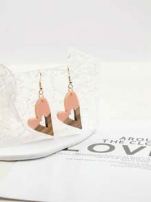 1 par de pendientes de mujer, con una mezcla de materiales de madera de nuez y resina, con un estilo vintage y moderno popular europeo y americano