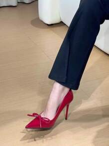 勃艮第蝴蝶结高跟鞋，尖头亮面漆皮性感高跟鞋 - 紅色 - 查看 4