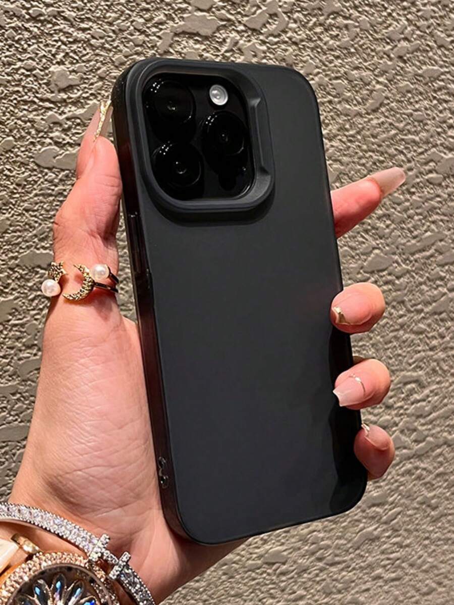 Funda traslúcida mate compatible con iPhone 16, 15, 14, 13, 12, 11 Pro Max. Ofrece protección contra golpes y resguarda la cámara.