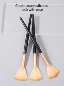 3pcs Fan-Shaped Face Highlighter Powder Makeup Brushes, Soft Hair Beauty Tools For Beginners