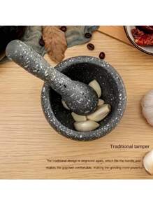 طقم مفرمة ثوم ومطحنة بهارات يدوية من البولي بروبلين مع هاون ومدقة - مثالي لطحن الأعشاب والبهارات، رائع للطبخ المنزلي والمطاعم، مفرمة ثوم