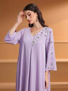 Women's V-Neck Solid Color Handmade Beaded Elegant Long Arabic Style Dress,Modest - Light Purple - View 2