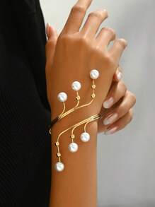 1Set (1pc Geometric Line Pearl Gold Bracelet And 1pc Geometric Line Pearl Ring) European And American Style Vintage Fashion Gold Geometric Line Pearl Bracelet And Geometric Line Pearl Ring Jewelry Set, Fashionable And Cool, Summer, Long-Lasting Pearl Bracelet And Pearl Ring Jewelry Set Suitable For Women's Daily Wear, Various Holidays, Social Gatherings, Activities, Jewelry Accessories, Couple Gifts, Etc.