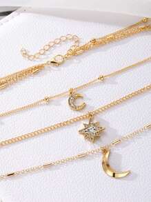 1pc Women's Vintage Layered Necklace With Rhinestone Studded 8-Pointed Star & Moon Pendant, Suitable For Party/Gift