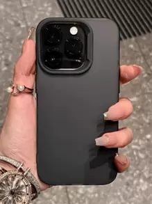 Funda traslúcida mate compatible con iPhone 16, 15, 14, 13, 12, 11 Pro Max. Ofrece protección contra golpes y resguarda la cámara.