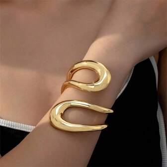 1pc Chunky Gold-Color Bracelet, Extra Large Geometric Jewelry Bangle, Fashionable Design, Gift For Women, Birthday, Holiday