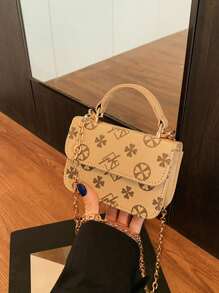 1pc Fashionable And Simple Printed Handbag, Letter Embossed All-Match Mini Handbag Small Square Bag, Change Lipstick Bag, Pu Material With Fashionable Chain Shoulder Strap, Magnetic Buckle Flap Opening And Closing, Suitable For Shopping, Daily Use, Fashionable And All-Match Square Bag Shape Handbag Crossbody Bag - PU Handbag - View 4