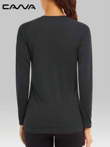 Cavva 女士夏季 UPF50+ 速干吸湿排汗长袖上衣 100% 涤纶轻盈透气圆领修身女性插肩袖休闲户外 - 黑色 - 查看 3