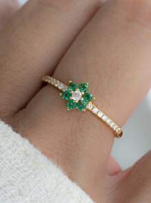 Women Engagement Rings - Green - View 3