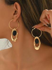 1 对优雅夸张椭圆形环形耳环，镶嵌黑色树脂，独特女士耳环