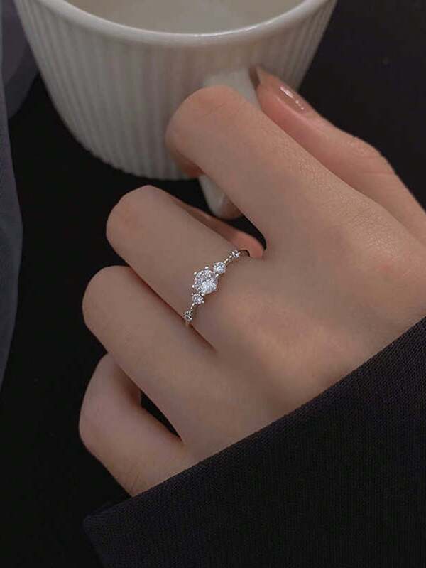 1pc Micro-Inlaid Cubic Zirconia 6-Claws Open Ring, Elegant & Design For Women, Suitable For Daily Wear, Birthday Gift