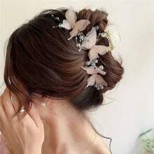 1 peça de grampo de cabelo borboleta grande com pérolas falsas e strass, doce e fofo, adequado para uso casual diário, saídas, combinação de festa, disponível em branco e rosa, acessórios de cabelo, grampos de garra, grampo de mandíbula de cabelo, grampo de cabelo para outono e inverno para roupas de férias femininas