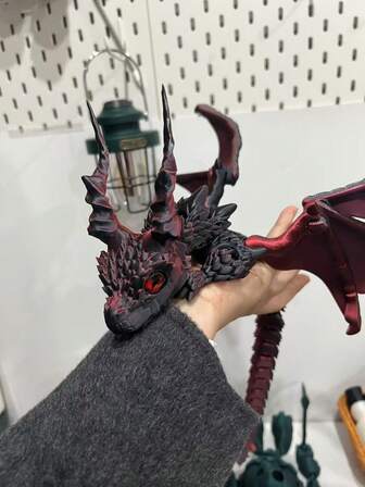 1pc 3D Printed Black & Red Dragon Sculpture, Winged Qin Che Dragon Statue, Multipurpose Decorative Art Craft For Desk And Room Display