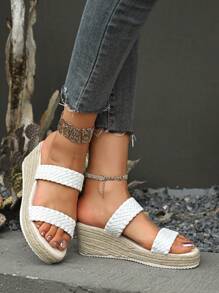 Women's Thick Sole Woven Hemp Rope Summer Beach Vacation Casual Fashion Slip-On Wedge Sandals