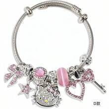 Conjunto con licencia de Sanrio de Hello Kitty de 3 piezas - Pulsera, Collar, Aretes con colgante en forma de corazón, ajustable, Charm de personaje de dibujos animados, joyería de metal rosa, regalo dulce de cumpleaños o San Valentín para niñas, amigos y familia