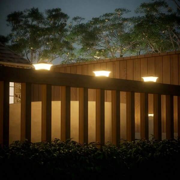 Luzes de pilar solar ao ar livre, luzes de tampa de poste de cerca solar, decoração de iluminação LED branca e branca quente de alto brilho, adequadas para deck de pátio de jardim, decoração de iluminação de deck, luzes noturnas, abajures de mesa