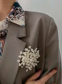 1 Stück Perlblume Brosche, aus Kupferdraht gewebte Alltagsbrosche Accessoire für Frauen