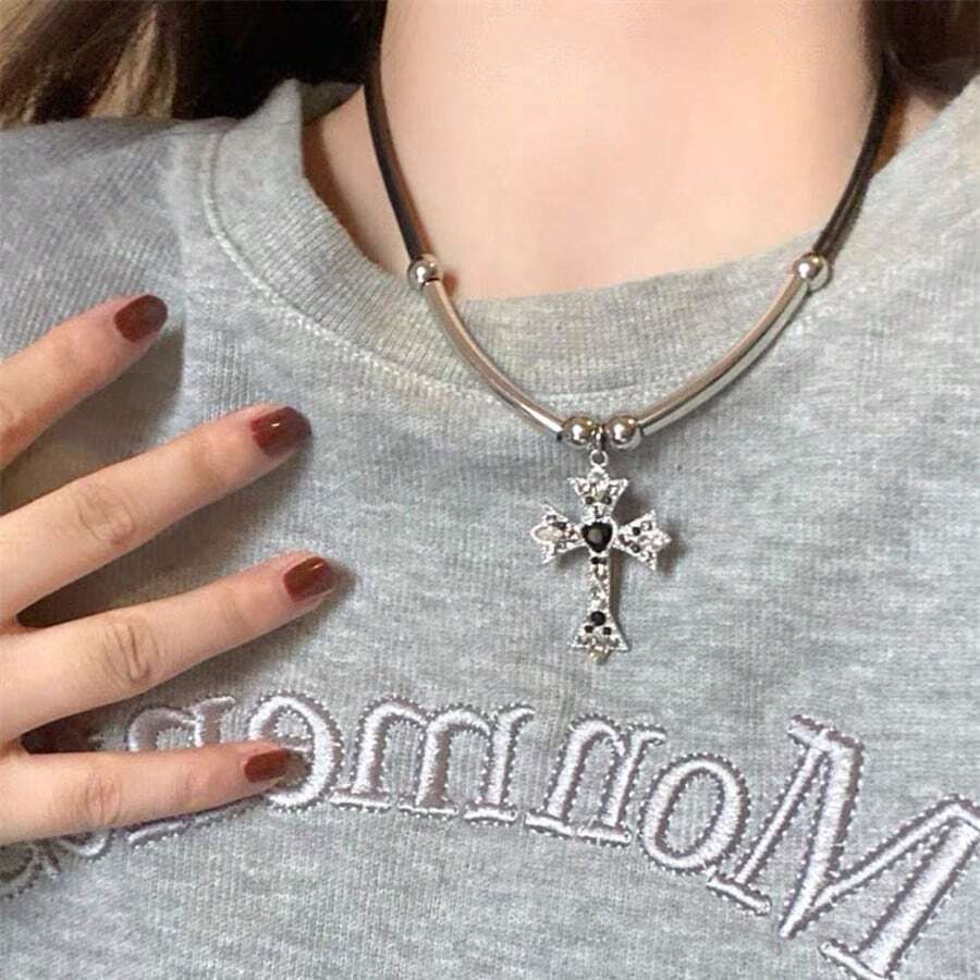 1pc Minimalistische Kruisketting, Straatmode Sieraden, Unisex Choker Ketting, Veelzijdige Sleutelbeenketting
