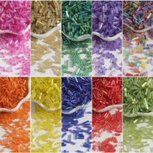 30 克（约 700 颗）玻璃喇叭珠 14 种颜色喇叭珠 2x7 毫米玻璃管珠透明管种子珠喇叭隔珠适用于耳环手链项链珠宝 DIY 工艺制作