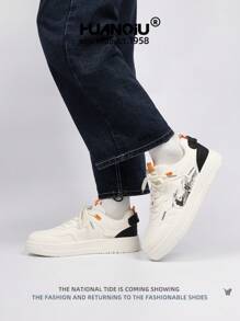 HUANQIU 2026 New Men Shoes Men Sneakers Black Shoes Skateboard Shoes Landscape Painting Fashion White ShoesSplash Ink Painting Versatile Lightweight Comfortable White Shoes Lace-Up Soft Soled Casual Shoes Chinese Style Running Shoes Black And White Four Seasons Shoes - Black and White - View 7