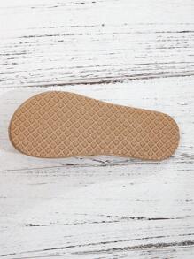 Women's Fashion Cream-White Woven-Look Summer Flats, Casual Beach Sandals With Straw-Like Sole - Beige - View 5