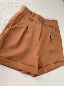 ISA Modas / Short alfaiataria com  detalhe elástico na atrás com bolso com zíper com botão/ elegante/classico