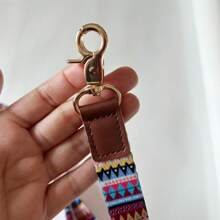 1 件多色挂绳防丢失保护带，带 3 个硅胶环，适用于不同尺寸的 Vape 设备，不包含电子香烟、吸烟配件、香烟储存器 - 彩色 - 查看 6