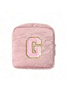 1 pieza Bolsa de almacenamiento portátil y linda, Bolsa de almacenamiento para toallas sanitarias bordada con la primera letra del alfabeto en color púrpura, de material de PU, impermeable, compacta y portátil, que satisface las necesidades de almacenamiento para viajes diarios, un buen regalo para entusiastas de los viajes y regalo familiar