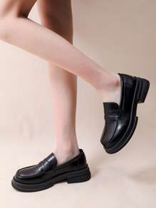 Thick Sole Black Leather Oxford Shoes For Women, British Style New Vintage Flat Round Toe Lace-Up Platform Loafers, Glossy One-Piece Design