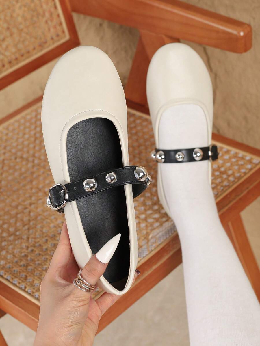 春秋季新款时尚法式奶奶鞋系带铆钉皮革芭蕾平底玛丽珍鞋女款 - 杏色 - 查看 1