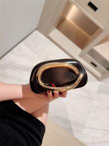 1pc Stylish Metal Decor Mini Box Clutch, Glitzy Metal Bar Insert Women Handbag Elegant, Luxurious For Evening Dress Party, Prom, Romantic Wedding, Metallic Chain Strap