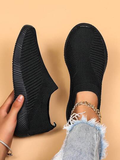 Women's Lightweight & Comfortable Slip-On Flat Shoes, Solid Color Breathable Knit Casual Shoes, Non-Slip Foam Bottom Lightweight Women's Running Shoes, Women's Shoes, Women's Athletic Shoes, Lightweight Casual Walking Shoes