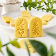 Spring Collection Leaf And Flower-Shaped Mold Set, Polymer Clay Stamp Kit, Materials, DIY Jewelry Pendant Making Clay Art - White - View 3