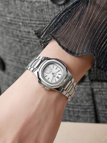 1pc Minimalistische vierkante wijzerplaat Romeinse cijfers schaal Elegante quartz roestvrijstalen horloge, geschikt als verjaardags- en Halloweencadeaus