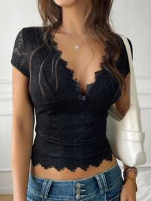 Áo croptop tay ngắn cổ chữ V phối ren gợi cảm phong cách Y2K dành cho nữ, màu đen, thích hợp cho kỳ nghỉ hè. - màu đen - Xem 6