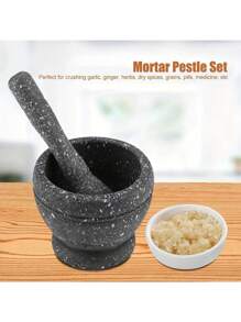 طقم مفرمة ثوم ومطحنة بهارات يدوية من البولي بروبلين مع هاون ومدقة - مثالي لطحن الأعشاب والبهارات، رائع للطبخ المنزلي والمطاعم، مفرمة ثوم