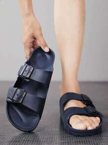 Męskie, oddychające, jednokolorowe, wsuwane sandały z płaskim paskiem, w dużych rozmiarach, idealne na letnie okazje, do uprawiania sportu na świeżym powietrzu, na wakacje, na podróż, jako prezent na ukończenie szkoły, jako dodatek do sukienki urodzinowej, jako klapki pod prysznic