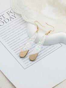 1 Pair Of Women's Earrings With Walnut Wood And Resin, European And American Fashion Retro Earrings
