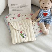 1pc Embroidered Pattern Sanitary Napkin Pouch, Portable And Lightweight Feminine Hygiene Pad Storage Bag, Cute Mini Carrying Bag With Easter Bunny Design, Quilted Cover Storage Pouch, Travel Space Saver Bag