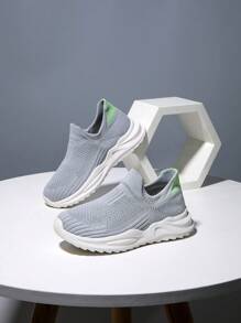 1 Pair Kids' Knitted Sneakers, Slip-On Breathable Running Shoes, Casual Fashion Mesh Sneakers For Students - Grey - View 1